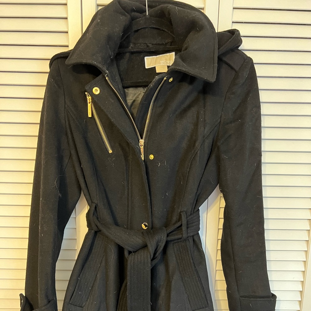 Micheal koors wool trench coat, EUC just needs a lint roller.